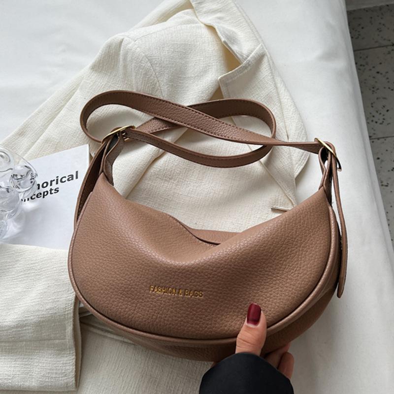 Popular Bags Women's Bags New Autumn and Winter Fashion Messenger Bags Niche Dumplings Saddle Bags