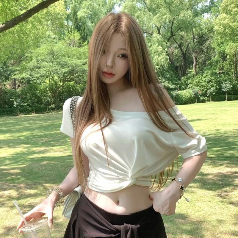 

Knot Design Slanted Shoulder Slim Fit Off-shoulder Short-sleeved T-shirt for Women Summer New High-end Pure Lust Hot Girl Style Short Top S белый