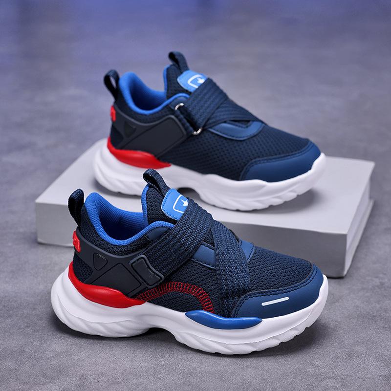 2025 summer boys' new children's double mesh breathable sports shoes medium and older boys' lightweight soft-soled running shoes