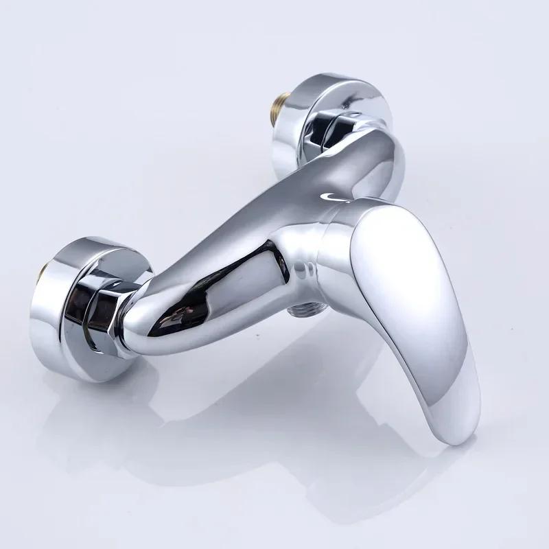 Bathroom Mixer Faucet Wall Mounted Shower Faucets Single Handle Hot and Cold Water Tap Household Chrome Bathroom Faucets