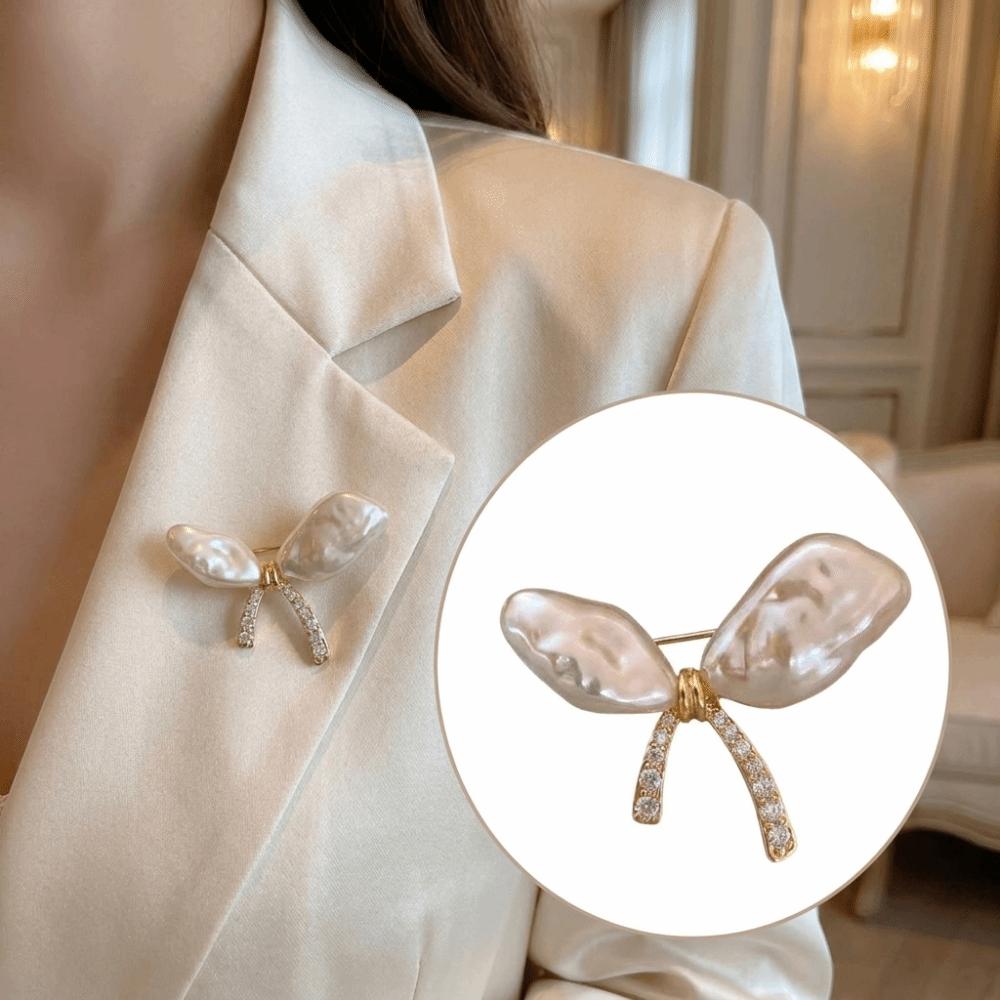Gold Tone Pearl Brooch Pearl Like Lapel Pin Versatile Butterfly Brooch Dresses