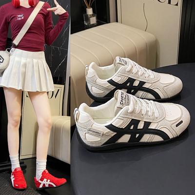 Popular Red German Training Shoes Women's Shoes 2025 New Autumn Versatile Breathable Lightweight Non-slip Flat-soled Forrest Gump Shoes