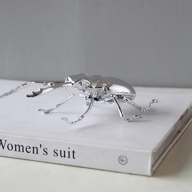Metal El Sanatları Simüle Böcek Heykeli Böcek Scarab Böceği Gümüş Böcek Metal Figür Ev Dekorasyon Aksesuarları