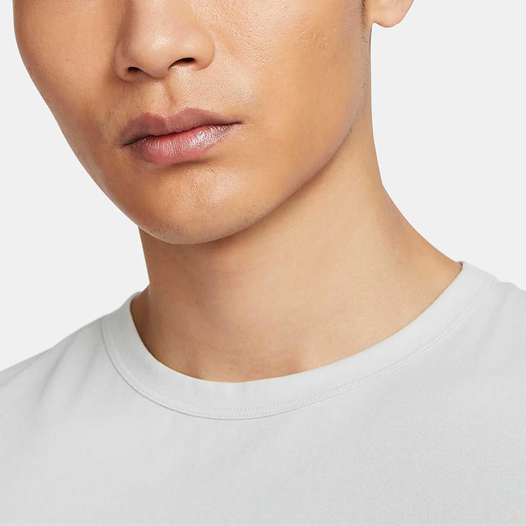 Nike Hyverse Dri-Fit Letter Round Neck Casual Short Sleeve Quick-Dry T-Shirt Men Tops Dust-Light FN3280025