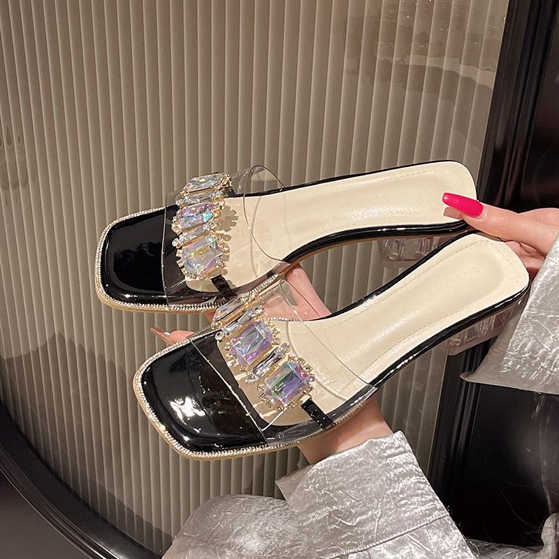 Fashion 2025 Women's Summer Outdoor New Style Fashion Transparent Crystal Water Diamond Sandals with Thick Heels Elegant and Beautiful