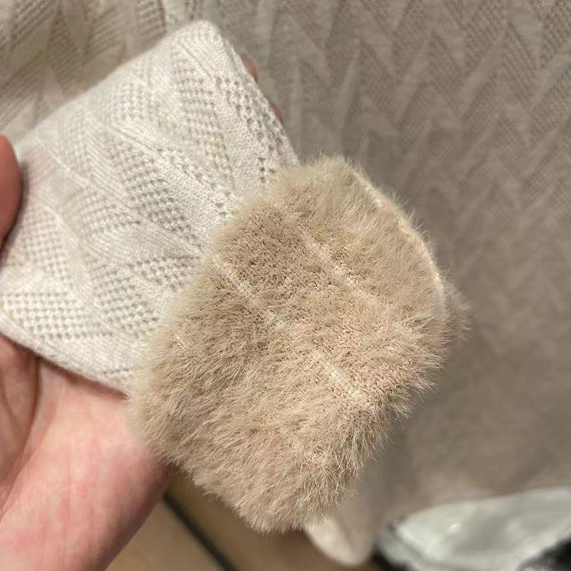 Women's One-piece Velvet Warm Semi High Neck Knitted Sweater with Long Sleeves Inside Casual Loose Pullover for Autumn and Winter