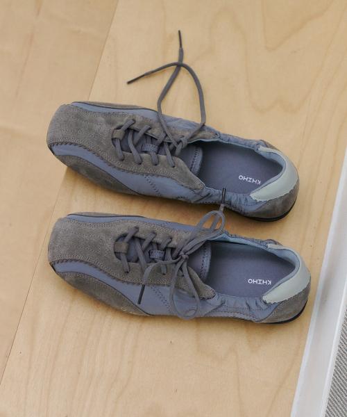 [Khiho] Skia Pinking Shirring Sneakers K26-SH010