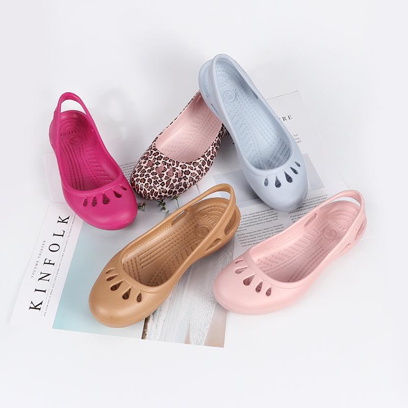 Women's Closed-Toe Garden Sandals: Summer 2025, Lightweight, Non-Slip, Flat Heel, Soft Sole