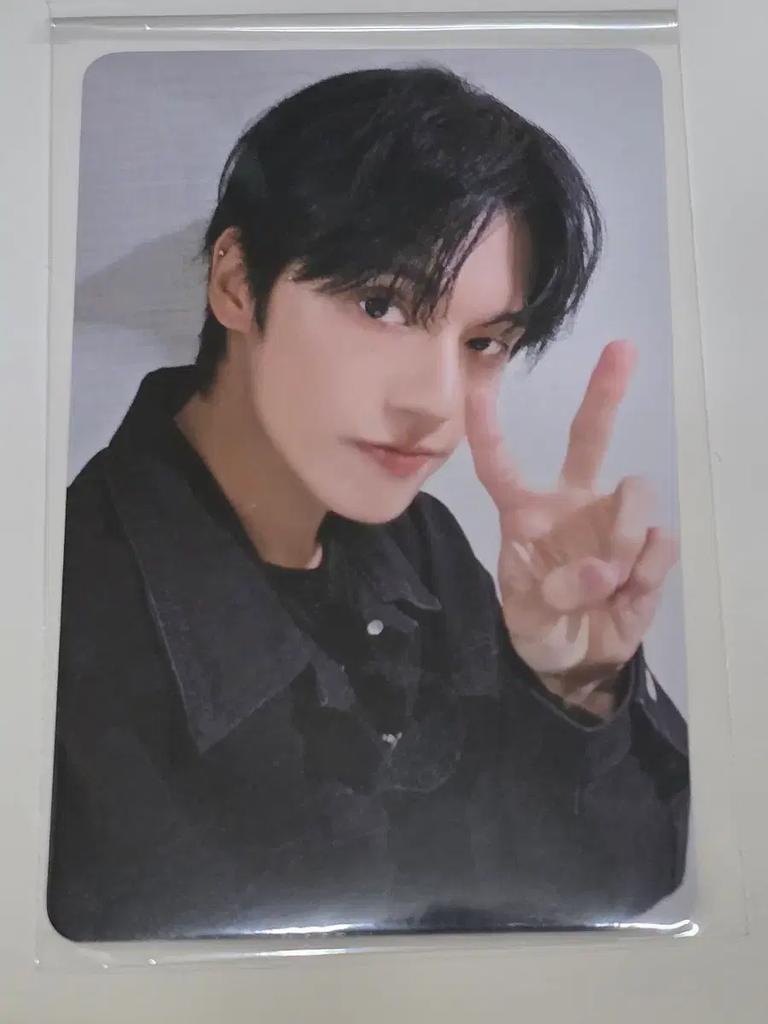 ATEEZ Discount) Japan FC Koo Ji-wooyeon Photocard + Keyring