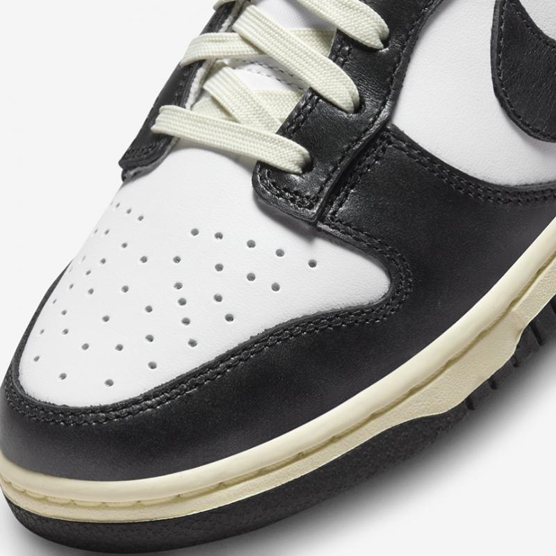 Nike Galleria Nike W Dunk loW Vintage Black And White