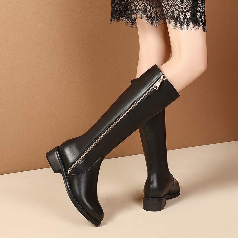 Krazing Pot Cow Leather Autumn Winter Shoes Thick Med Heels Big Size 45 Size 44 Zipper Decoration Concise Style Women Keep Warm Knee Boots