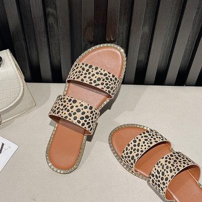 Ciabatte casual da esterno con fondo piatto e stampa leopardata di grandi dimensioni da donna