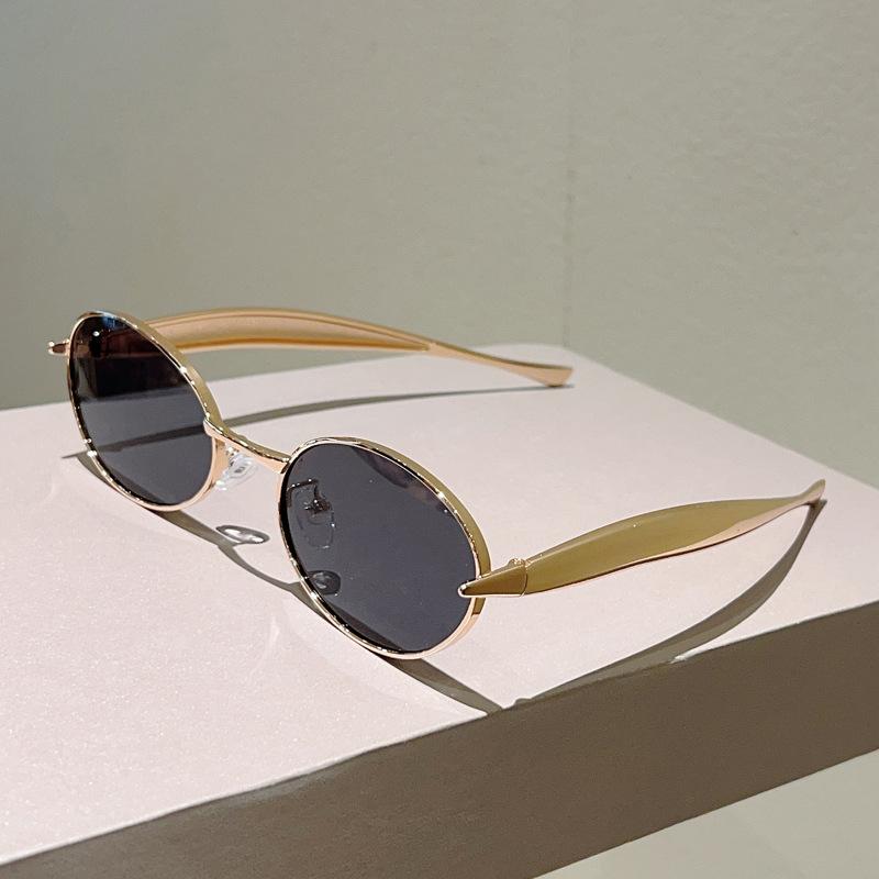 Vintage Oval Sunglasses Women Men Retro Fashion Shades Trendy Brand Design Casual Outdoor Sun Glasses