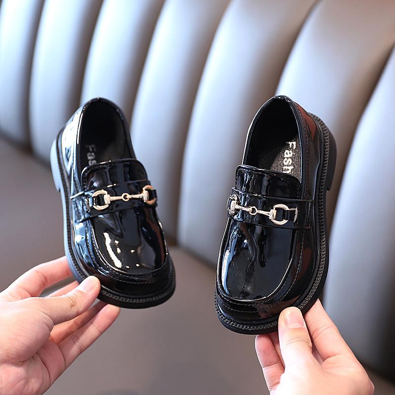 Spring and Autumn Girls' Solid Color Retro Preppy Style Soft-Soled Leather Shoes