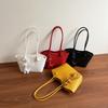 Hand carry versatile bucket bag women's 2025 new fashion texture shoulder bag large capacity casual messenger women's bag