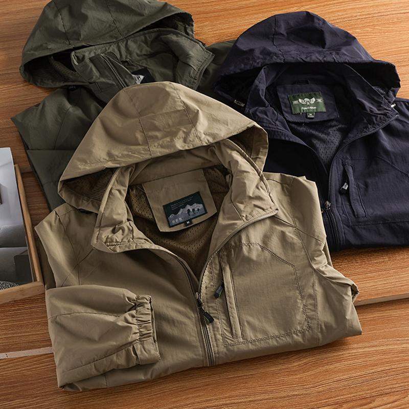 New Waterproof Hooded Jackets Men Casual Windproof Coat Autumn Lightweight Multi-Pocket Hiking Windbreaker Detachable Hat Jacket