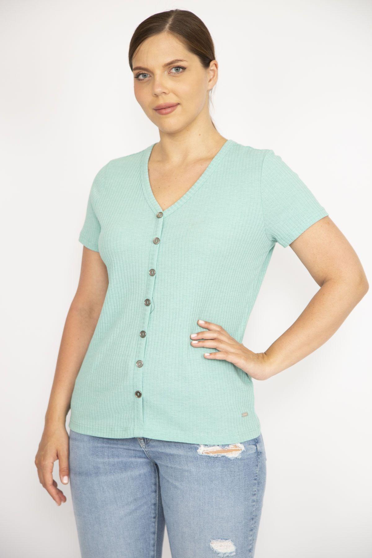 

Women s Big Size Blouse Green V-Neck Front Buttoned Camisole Fabric Short Sleeve Blouse L