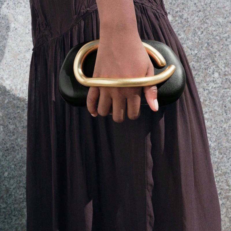 White Acrylic Leather Clutch - Ideal for Valentine's Day, Comfortable and Fashionable, Fashion Handbag, Personalized Gift Option, Elegant Prom Bag