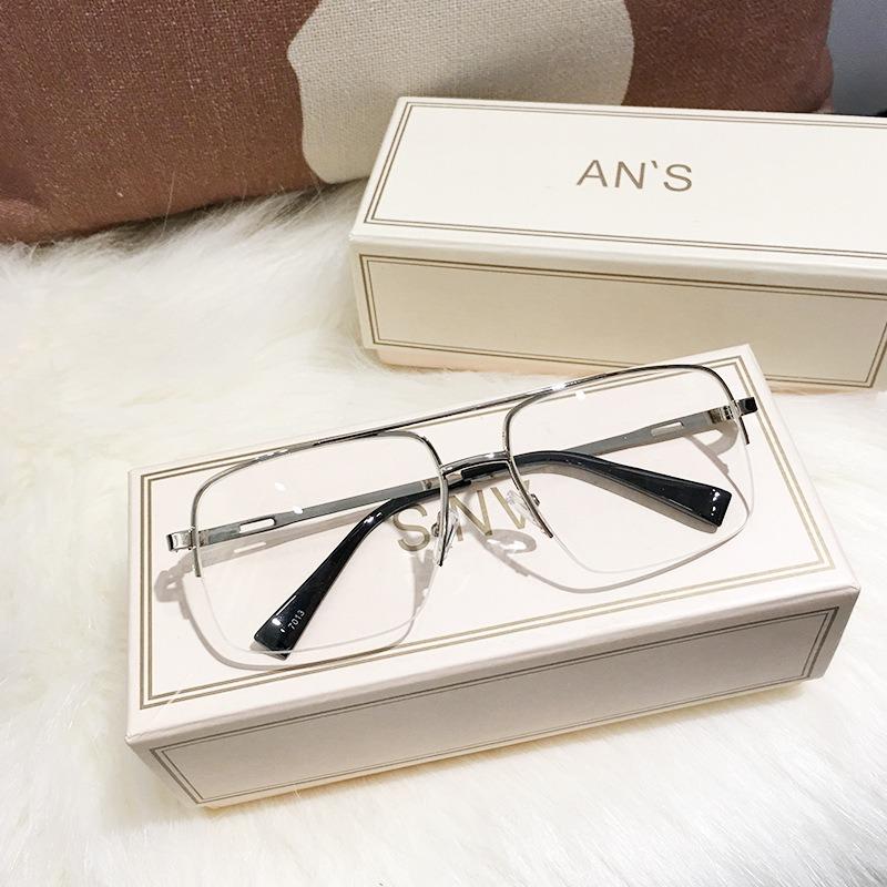 Fashion Small Rectangle Sunglasses Men Women Vintage Punk Square Driving Sun Glasses Luxury Brand Metal Frame UV400 Eyewear