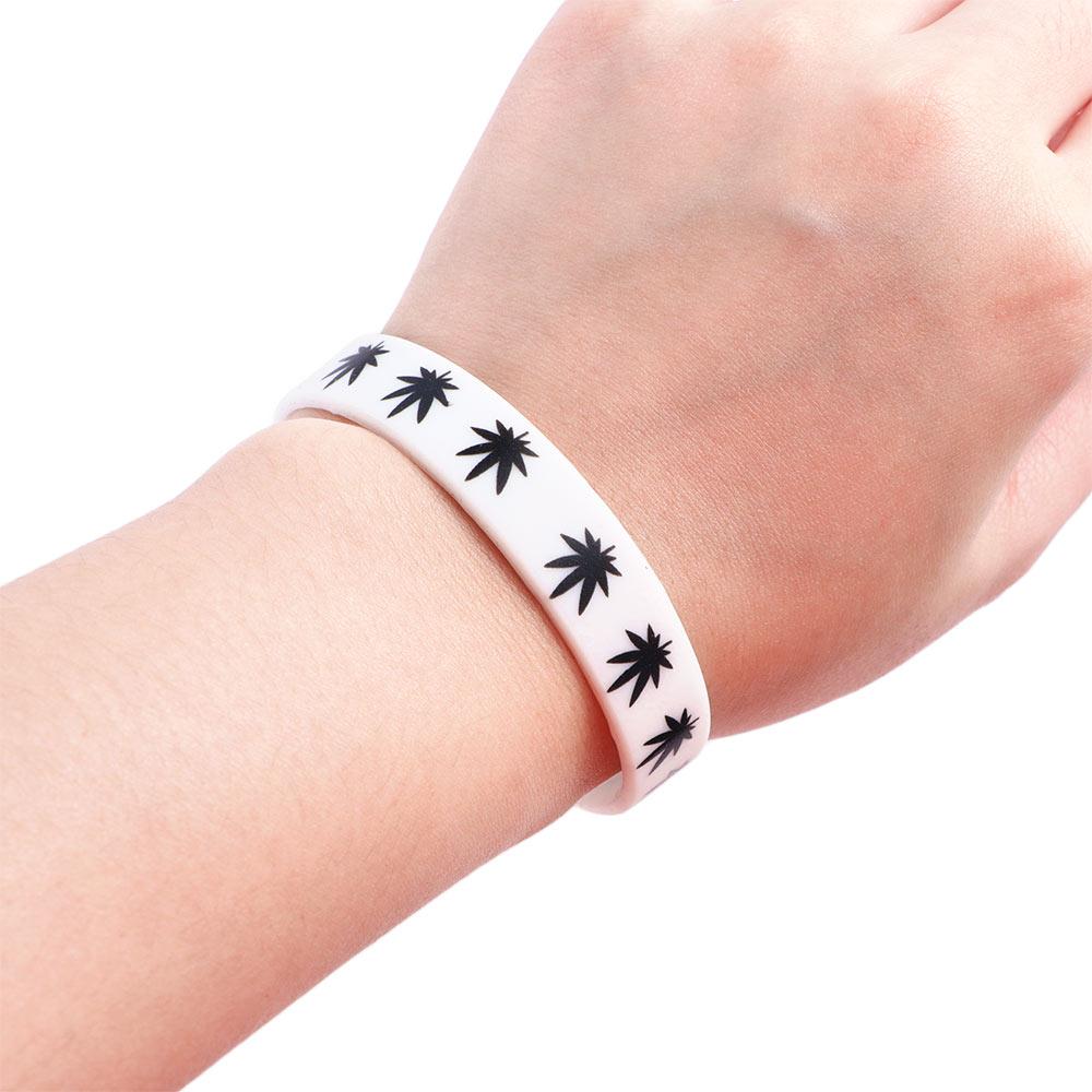 Maple Leaves Waterproof Sports Wristband Silicone Bracelet Wristband Bangle Maple Leaf Bracelet