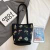 Fashion Large Capacity Girl Shoulder  New Canvas Bag Heavy Industry Embroidery Bucket Bag Shoulder Commuter Tote Bag