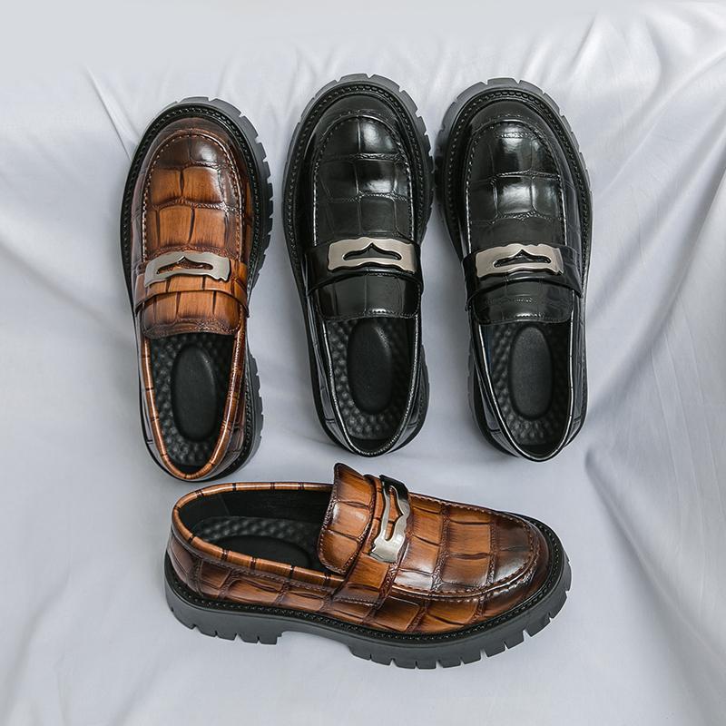 Men's Large Size British Style Leather Loafers with Thick Sole and Height Boost, Fits Size 46, Suitable for All Seasons