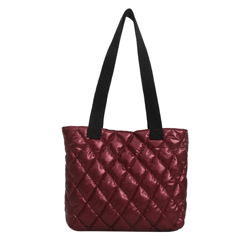 This Year's Popular Cotton Clothes Rhombus Embroidery Thread Handbag 2025 Winter New Versatile Ins Shoulder Armpit Tote Bag