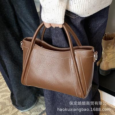 Retro einfache handgetragene Beuteltasche Damen 2025 Herbst und Winter Neu Nische High-End Umhängetasche Lässige vielseitige Damentasche