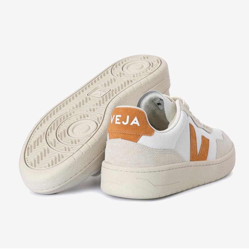 Veja Unisex Cowhide Shoes V90 389