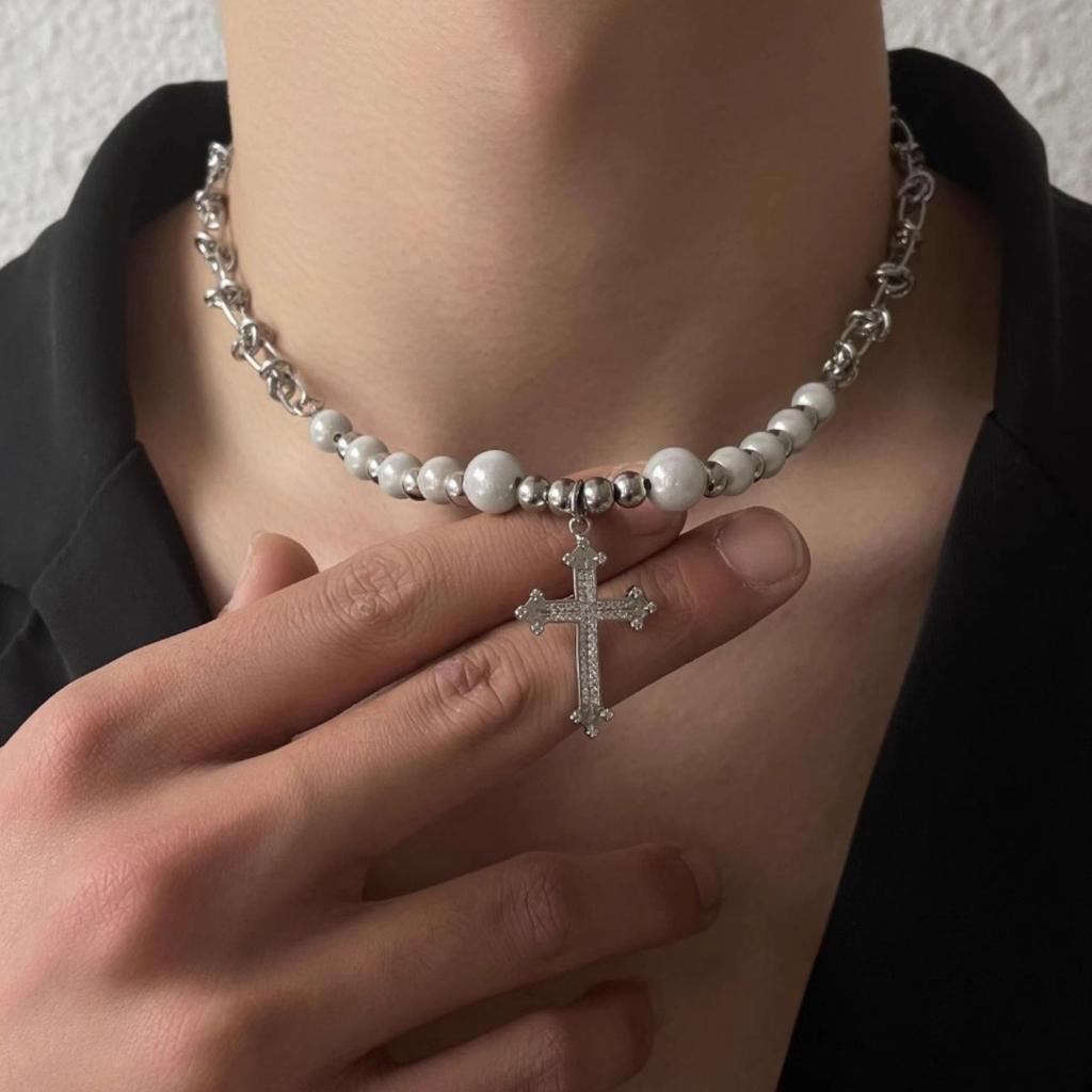 Light Luxury Reflective Pearl Cross Necklace Male Trendy Hip-hop Niche Design High-end Accessories Collarbone Chain Female Couple
