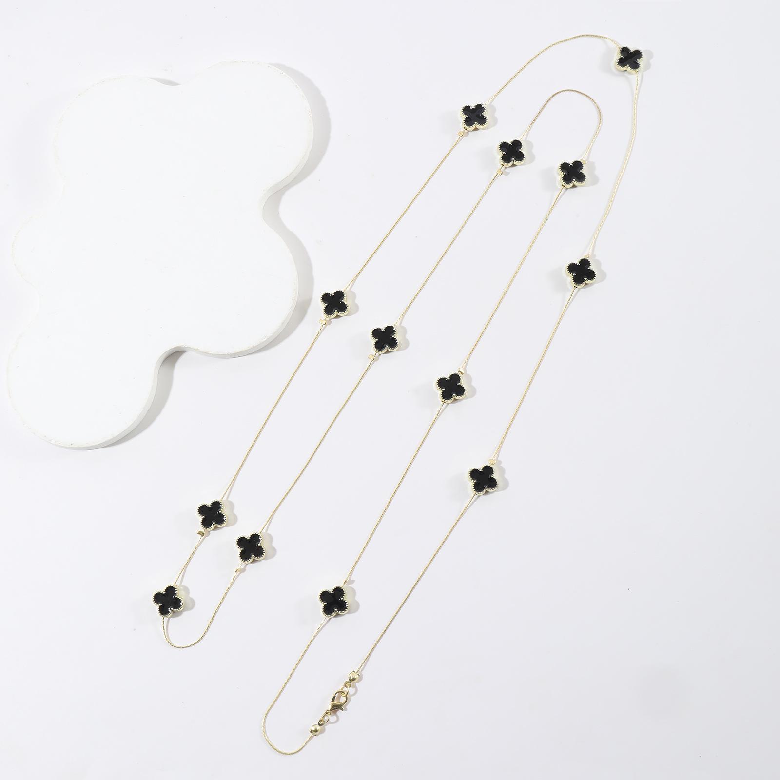 

Multi-Color Four-Leaf Clover Stackable Long Sweater Chain (130cm) - Autumn/Winter