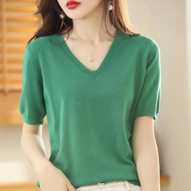 Mode Einfach Sommer Neu V-Ausschnitt T-Shirt Damen Einfarbig Schraubgewinde Temperament Locker Vielseitig Stricktop