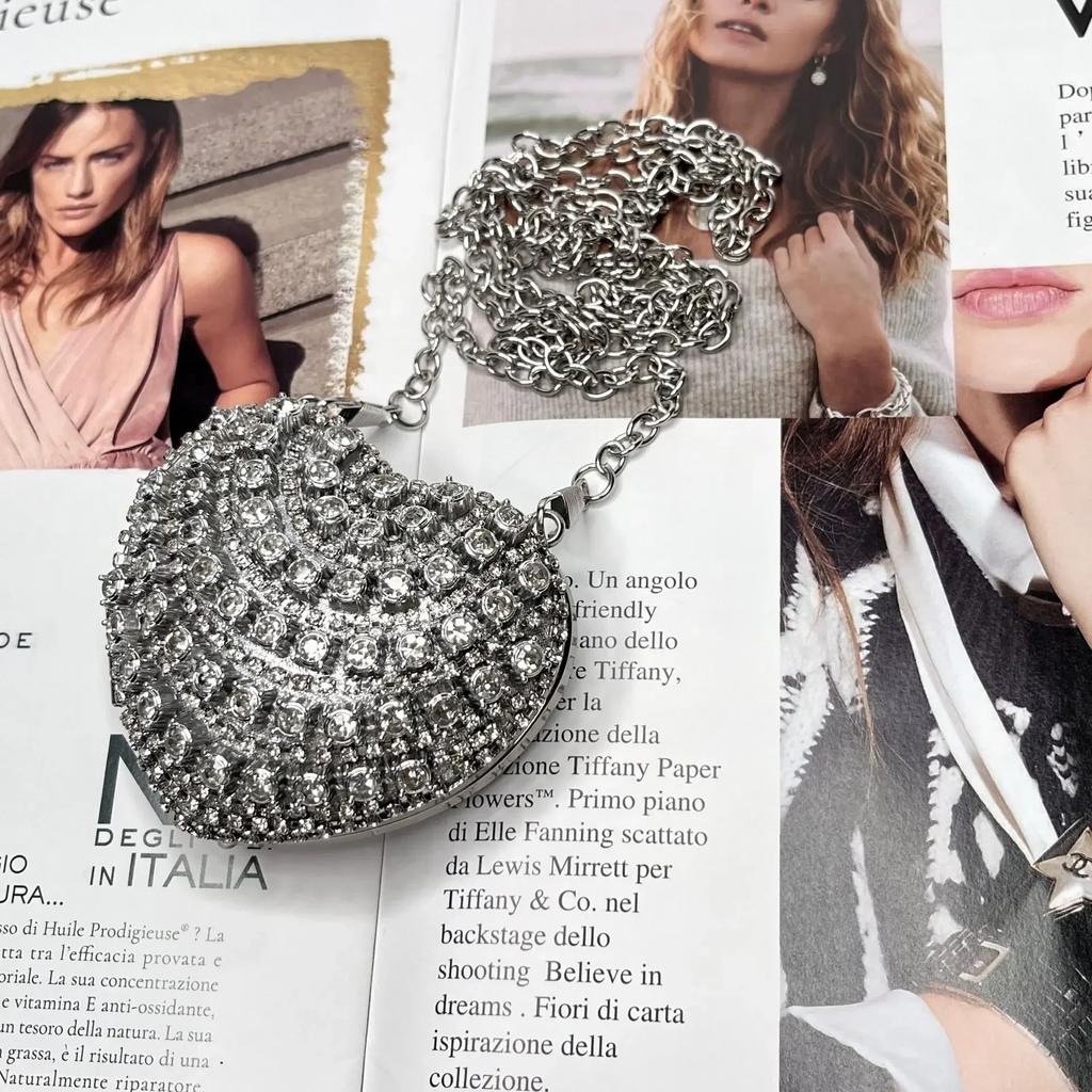 Luxury Small Bling Heart Shape Diamond Evening Clutch Rhinestones Purse Ladies Fashion Bag Designer for Women Chain Shoulder Bag
