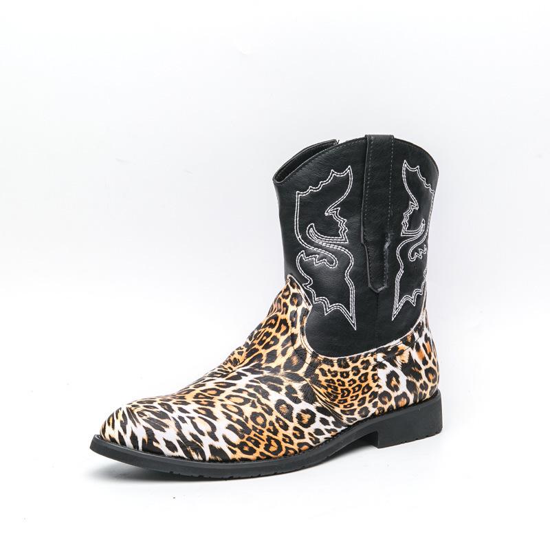 Men's Plus Size Pointed Toe Leather Chelsea Boots - British Style Trendy High-Top Martin Boots for Autumn/Winter.