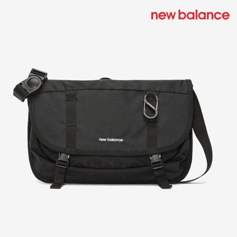 

New Balance Back To School Bag C28 Nbgcess202 19 Dino Messenger Bag FREE/FREE