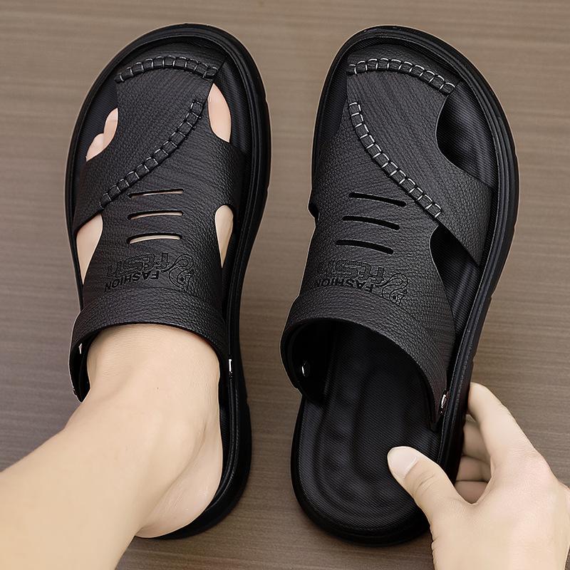 Leather sandals men wear breathable beach slippers 2024 new summer men's soft sole dual-purpose non-slip bag head sandals