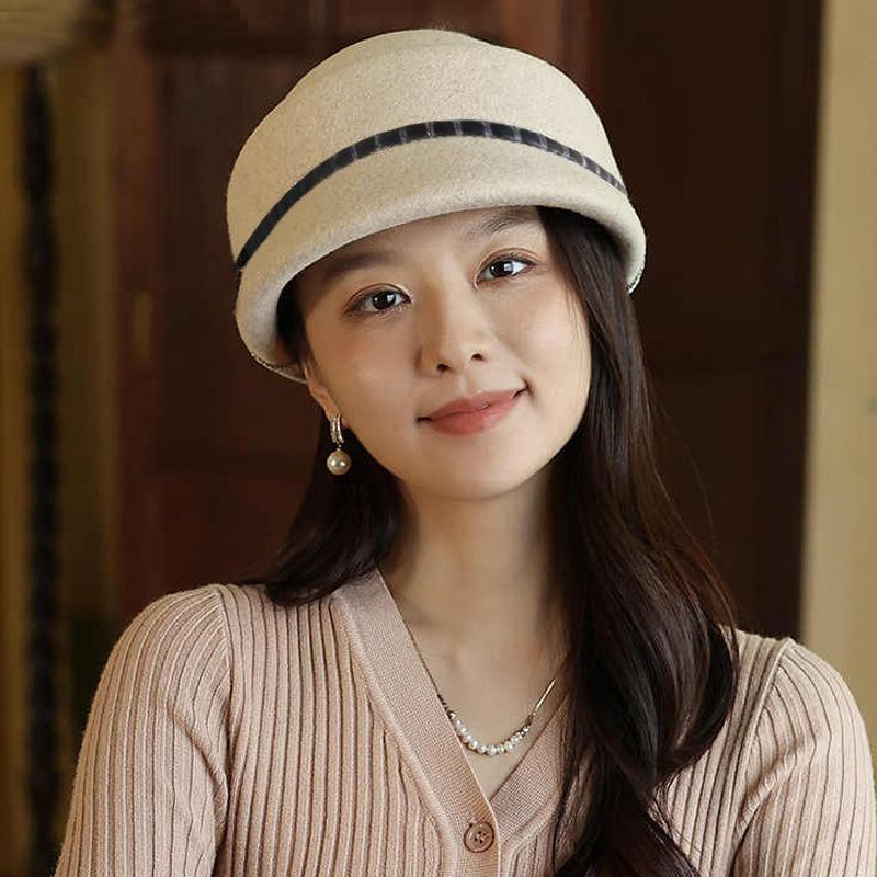 New Autumn and Winter Hat for Women's Design Sense Foreign Trade Wool Duckball Cap Solid Color Versatile Winter Warm Equestrian Hat