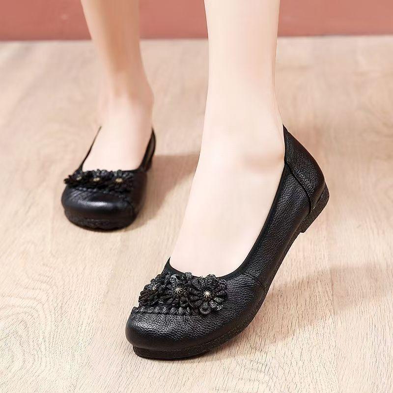 Woman's Spring Summer New Genuine Leather Flat sole Shoes Soft sole Soft Face Round Toe Shallow Slip On Flower Nude Shoes