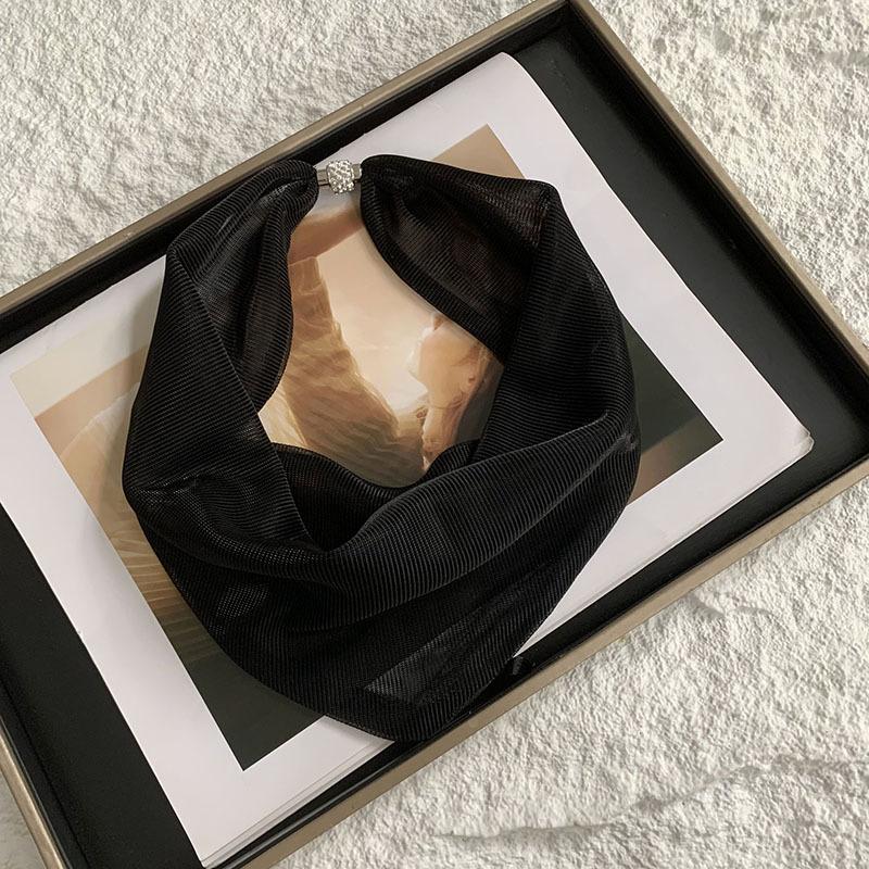 Magnetic buckle silk scarf high sense summer thin temperament colorful bright diamond neck protection decorative necklace scarf small scarf