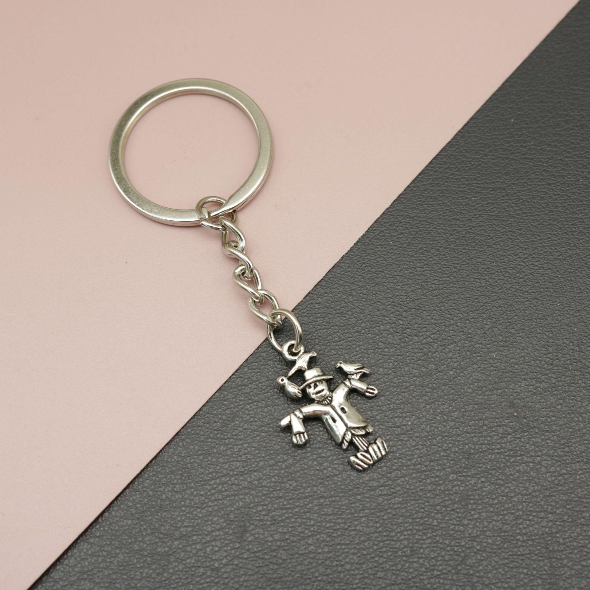 Hot-Selling Scarecrow Keychain Pendant 1283