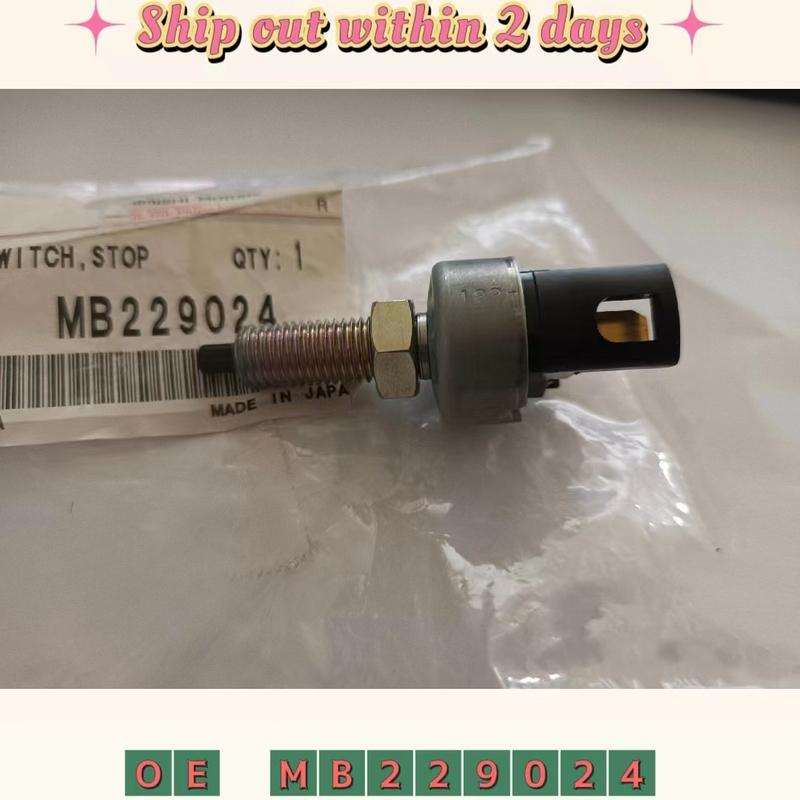 New  Brake Light Stop Switch For Mitsubishi Outlander Triton L200 Paiero Montero Sport MB229024
