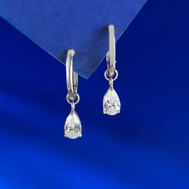 5 * 8 Pear-Shaped Small Diamond Earrings Ear Buckles