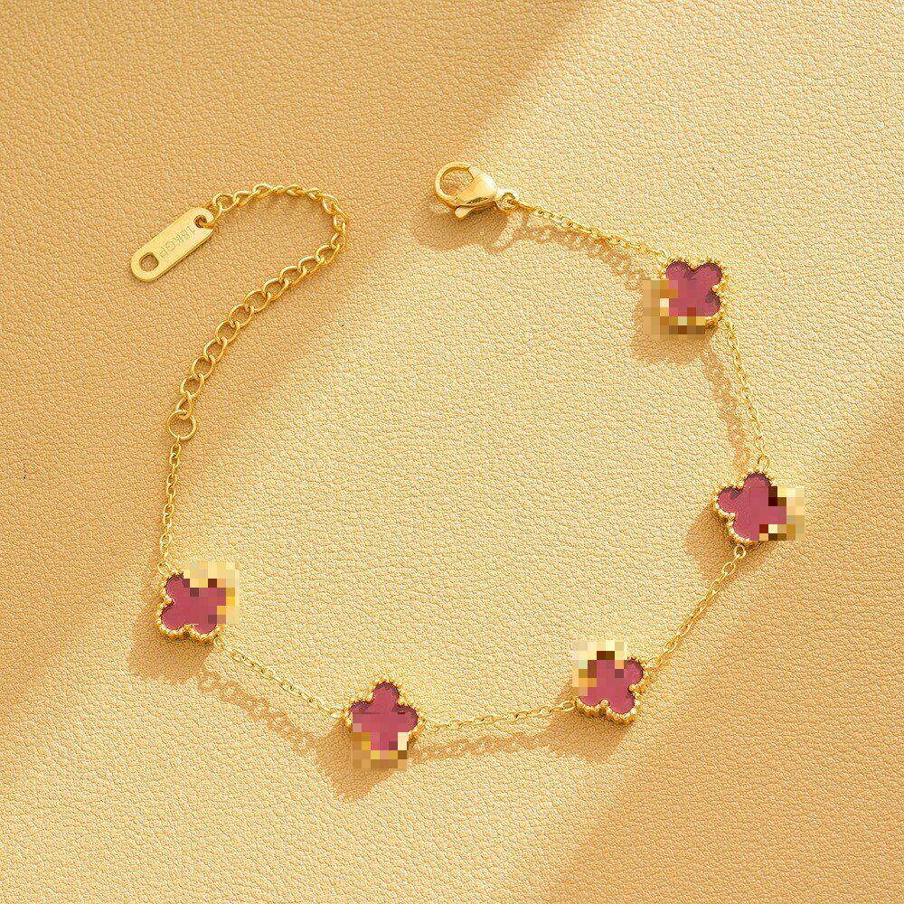 High-End Titanium Steel Four-Leaf Clover Bracelet with Shell Pendant – Durable, Fade-Resistant Design