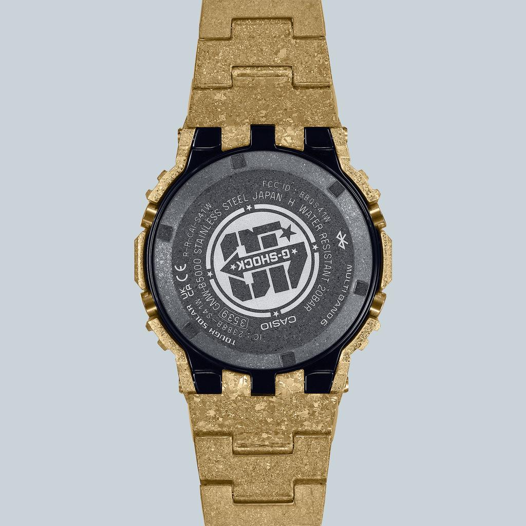 Casio G-SHOCK Men's Stainless Steel 200M Water Resistant Shock Resistant Quartz Watch GMW-B5000PG-9
