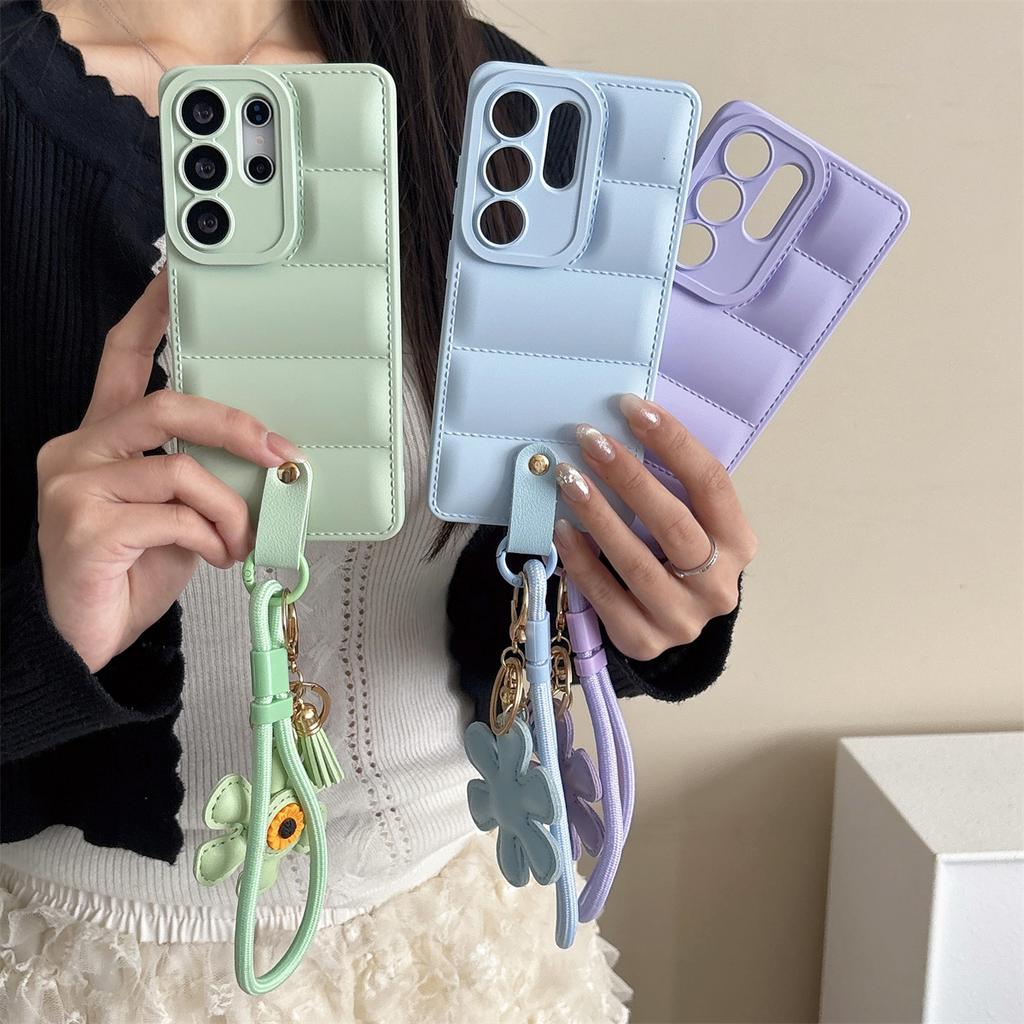 Down Jacket Sunflower Wrist Strap Phone Case for Samsung Galaxy S26 Ultra S25 S24 FE S23 S22 Plus A07 A17 A56 A36 A26 A17 Cover