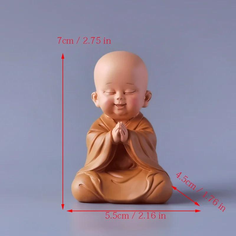 Resin Cute Little Monk Mini Statue Modern Handmade Sculpture Cute Home Living Room Desktop Figurines Children's Gifts Special
