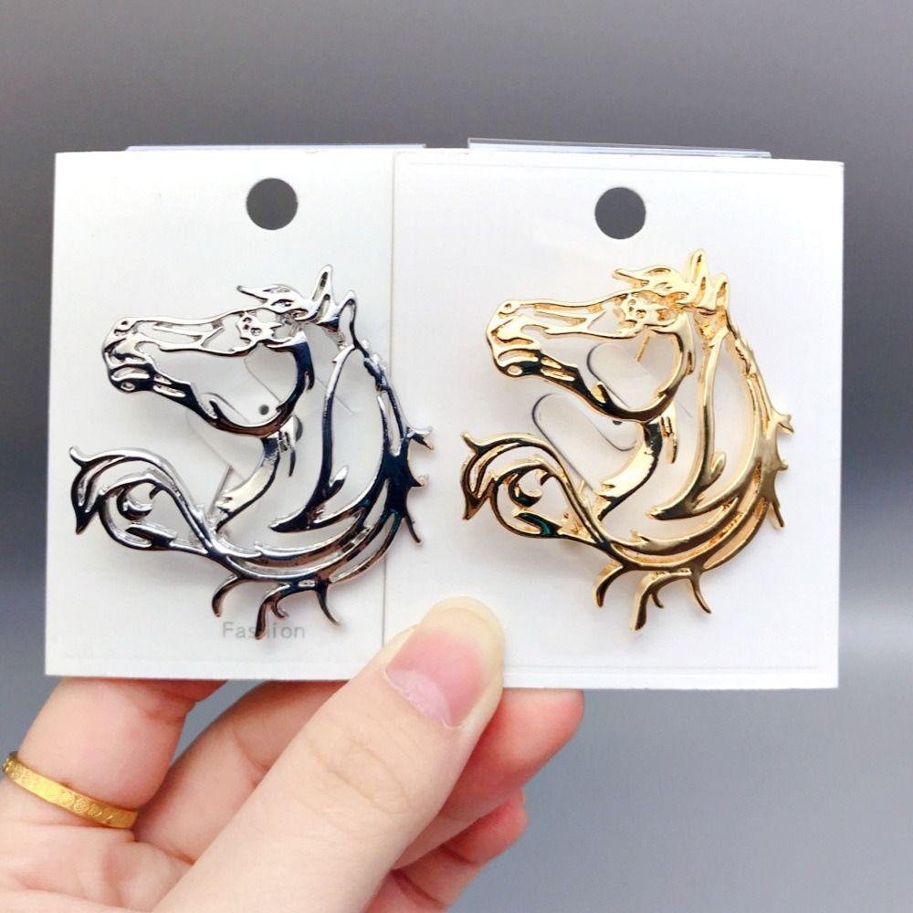 Zinc Zinc Alloy Hollow Horse Brooch Simple New Year Chest Flower Creative Zodiac Horse Pin  Coat