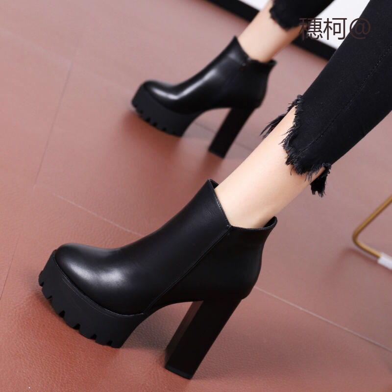 Höga klackar, tjocka klackar, korta stövlar, höst vinter enkelstövlar