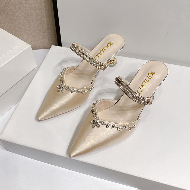 Fashion Luxury Silver Crystal Slip On Mules Women 2025 Summer Sexy Pointed Toe Medium Heel Sandals Fashion Back Strap Dress Party Shoes