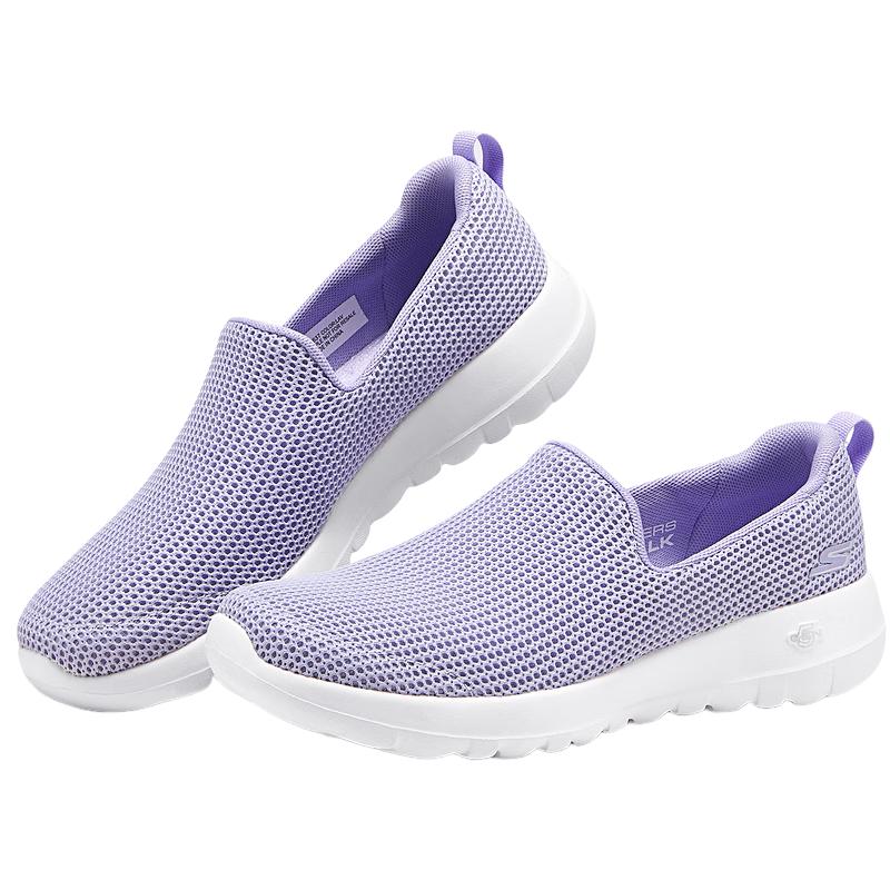 Skechers Women s Slip-On Walking Shoes 7